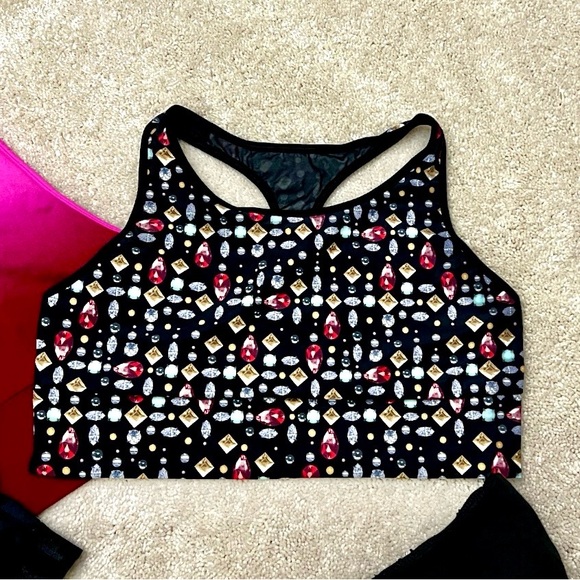 Victoria’s Secret SPORT Black Gemstone Seamless Racerback Sports Bra XL - Picture 2 of 3